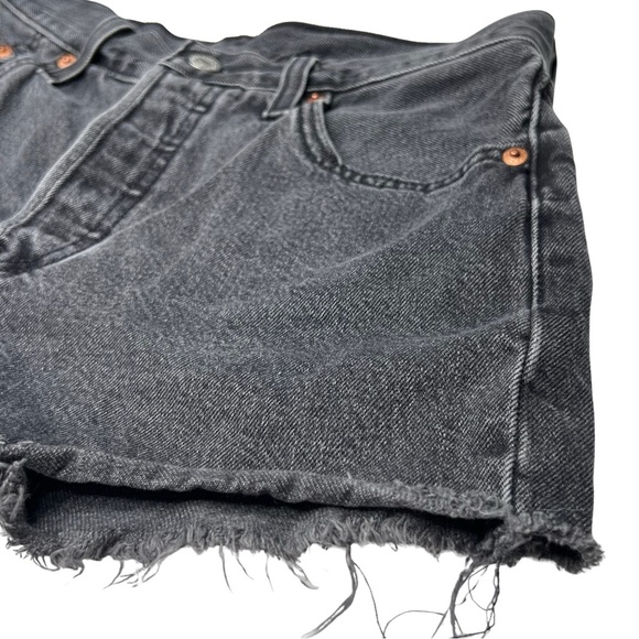 Levi’s 501 Shorts Demin Cutoff Distressed Frayed 90s Raw Hem Faded Black 27 - Picture 8 of 15